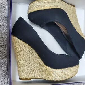Platform wedges